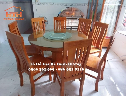 BÀN ĂN TRÒN GỖ SỒI NGA